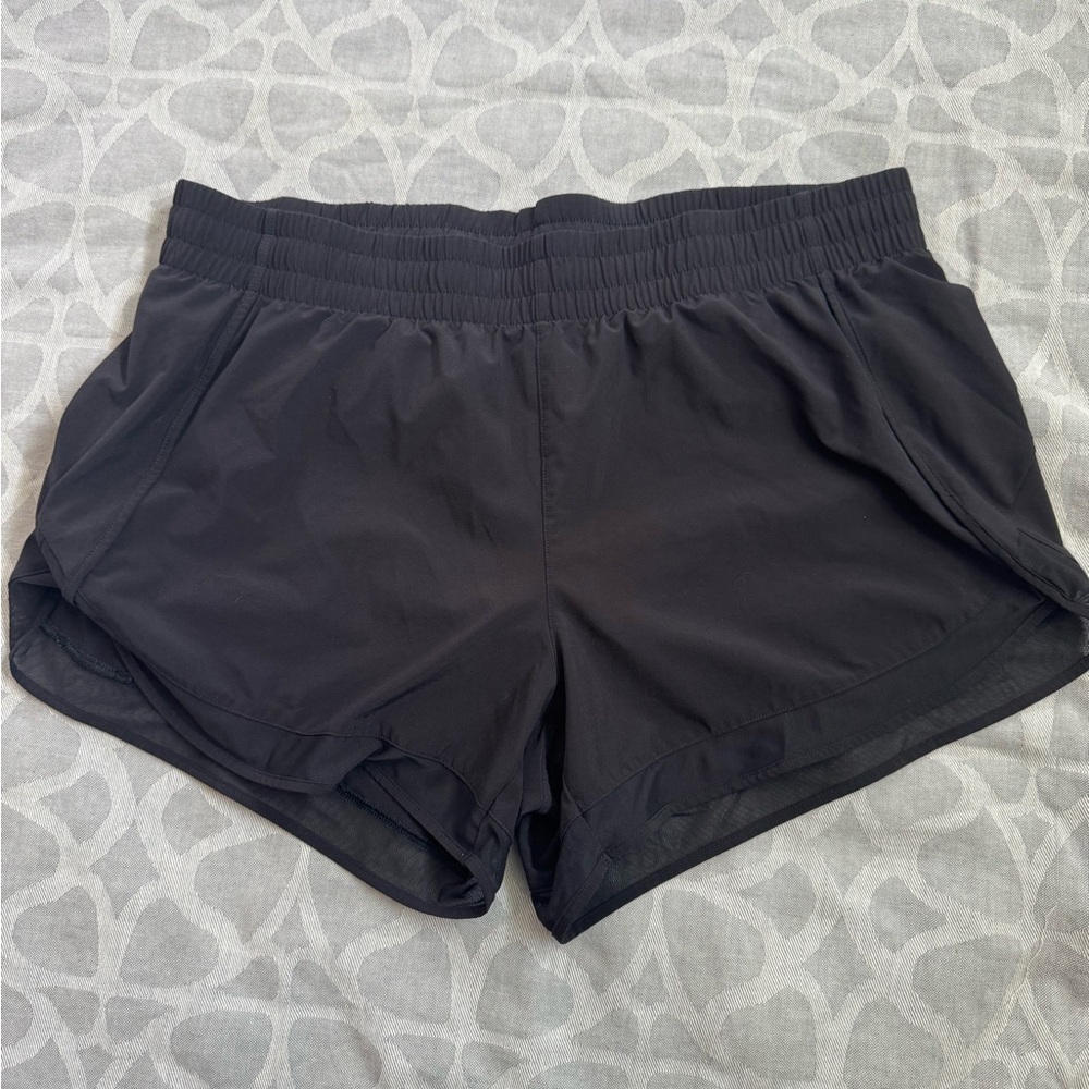 Athleta Mesh Racer Run Short - black